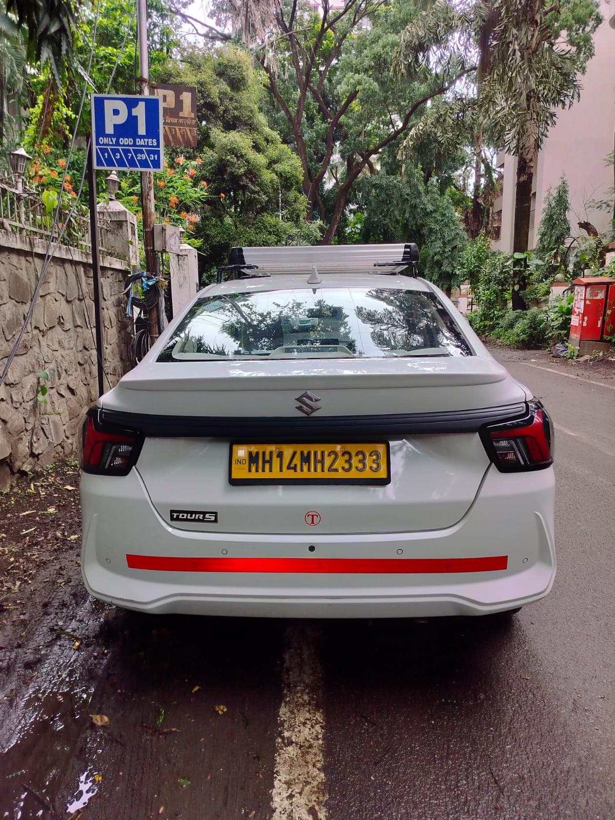 VIP Cab Gallery Image 2